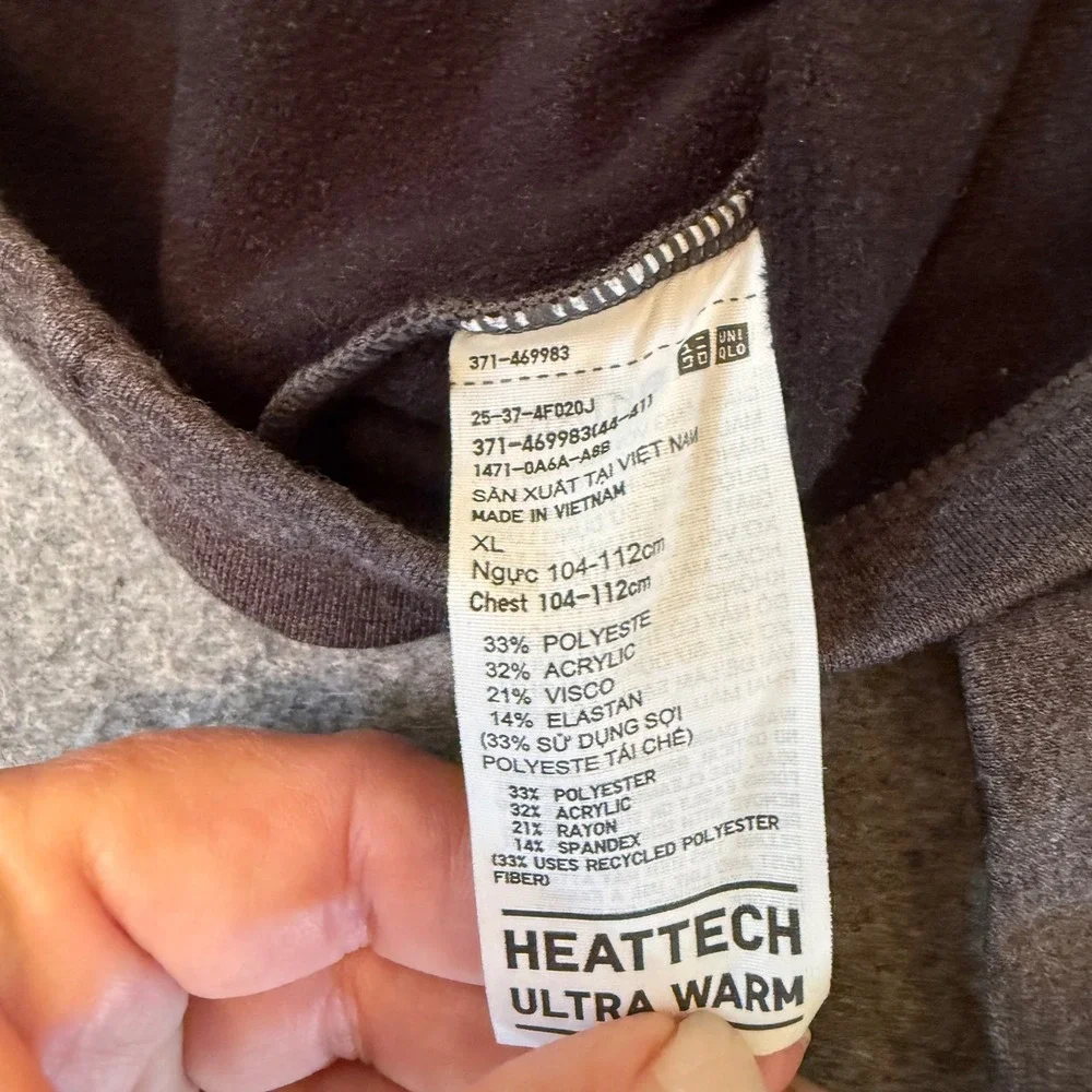 Uniqlo Heattech Ultra Warm Crew Neck Men XL Gray Cold weather Thermal Base Layer